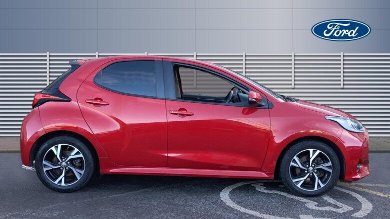 Toyota Yaris 1.5 Hybrid Design 5dr CVT Hybrid Hatchback